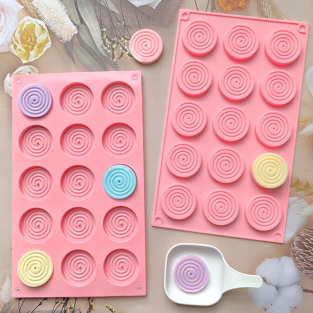 15-Hole Spiral Silicone Mold – Non-Stick Baking Tray for Mousse Cakes, Ice Cream, Pudding, Brownies, Gummies & Jelly Desserts