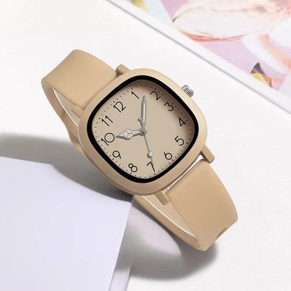 Fashion Women’s Silicone Quartz Watch – Ladies Wristwatch Gift for Christmas & Valentine’s Day