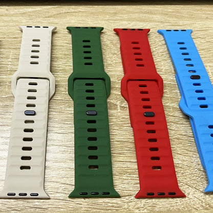 Silicone Strap for Apple Watch Ultra 2 – Compatible with 38mm, 40mm, 41mm, 42mm, 44mm, 45mm, 49mm, Sports Band for iWatch Series 3, 6, 7, SE, 8, 9
