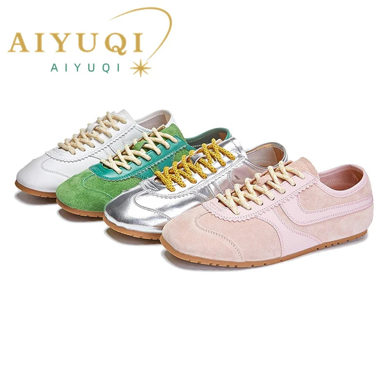 German 2025 Women’s Leather Sneakers — Retro Lace-Up Flat Training Shoes, Large Size Forrest Gump Style