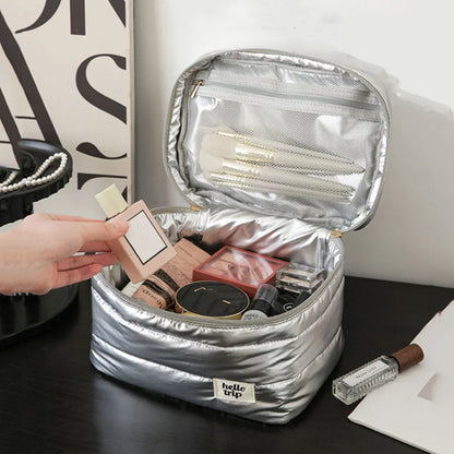 Large Capacity Makeup Bag – Portable Cosmetic and Toiletry Storage Bag, Travel Organizer Washbag