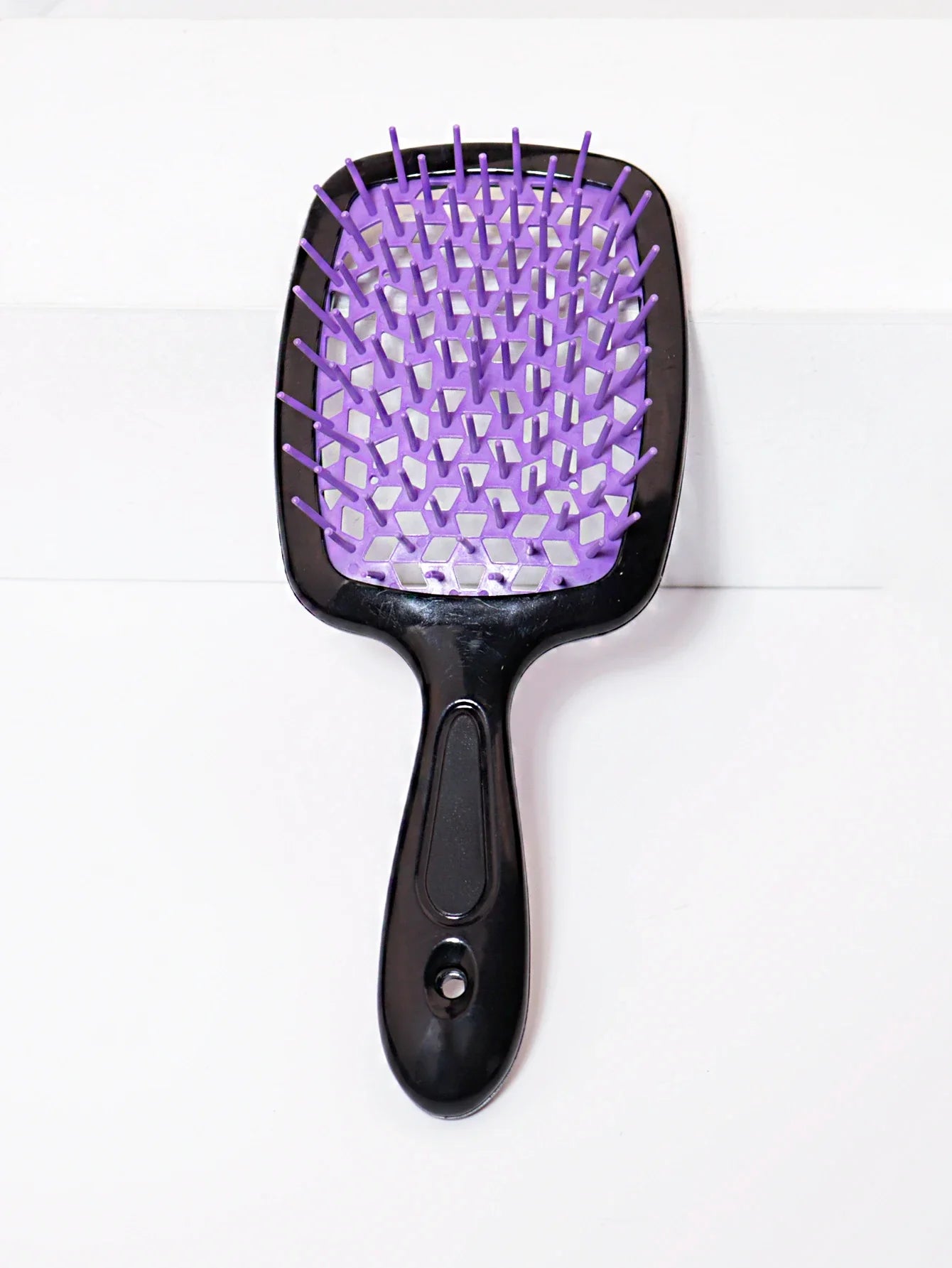 Tangled Hair Combing Massage Brush — Hollow Curly Hair Salon Brush for Real Hair & Wigs