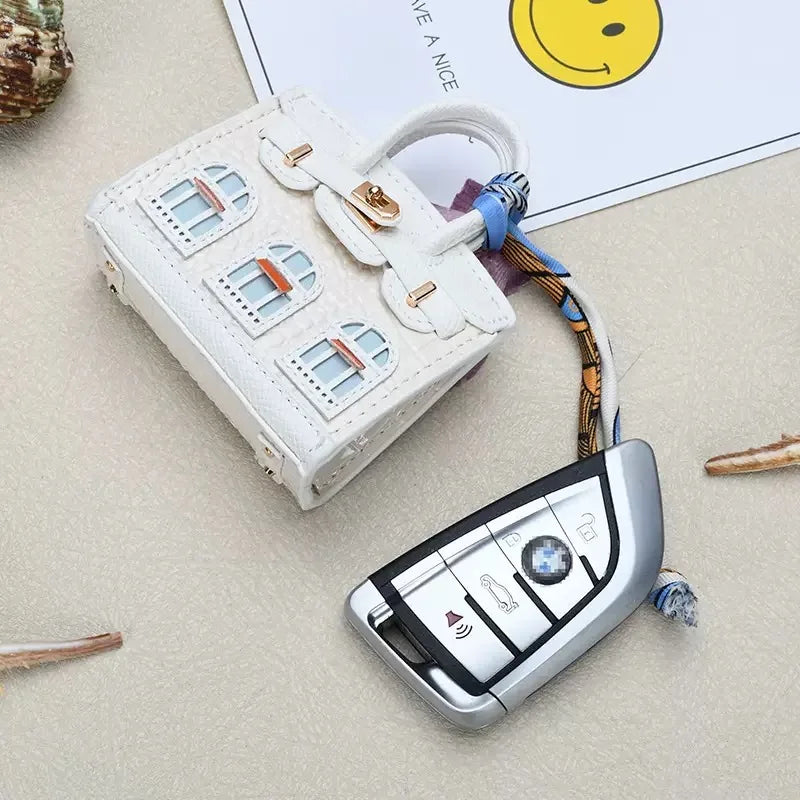 Mini Backpack Headphone Bag – Creative Hanging Case for AirPods 4/3/Pro2 & Galaxy Buds with Lanyard