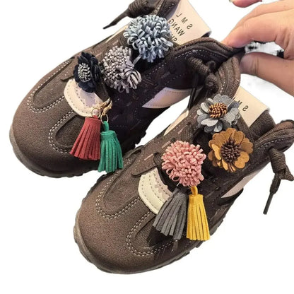 DIY Sneaker Shoe Lace Charm – Flower Tassel Shoe Buckle Decoration, Autumn Winter Fashion Shoe Accessories (1PC)