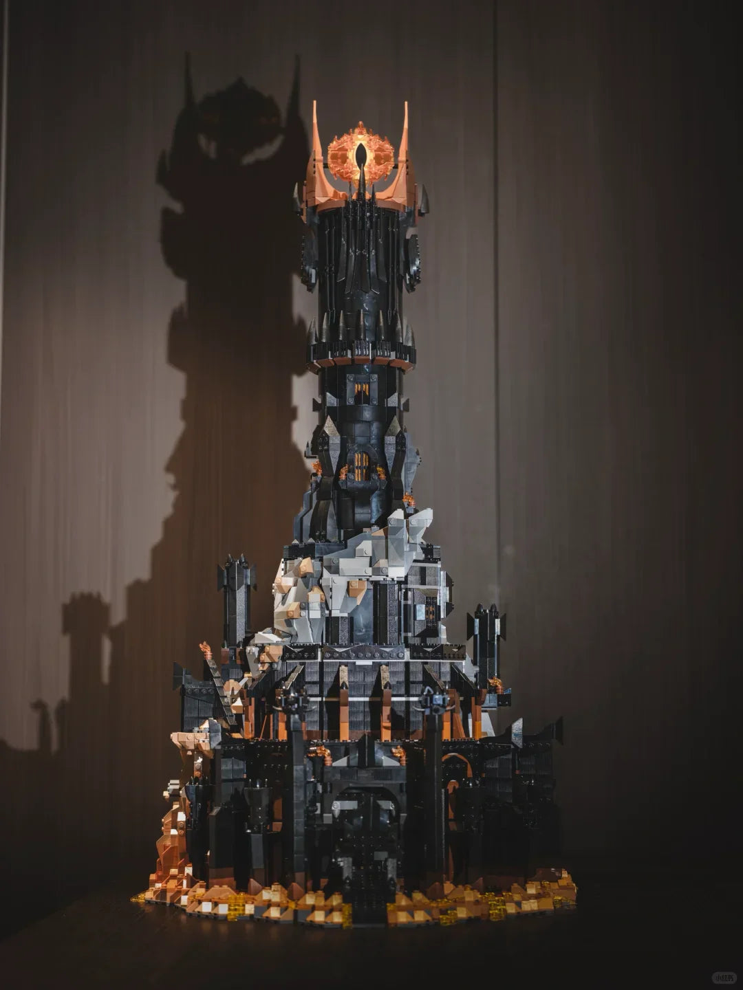 New MOC Black Eye Tower Building Model – Home Decor & Children’s Holiday Gift for Boys