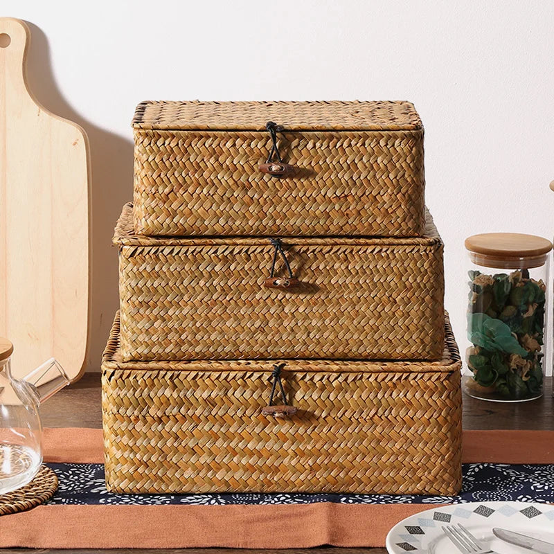 Hand-Woven Seaweed Storage Basket with Lid - Multi-Purpose Sundries Organizer, Cosmetic, Toy, and Clothes Container