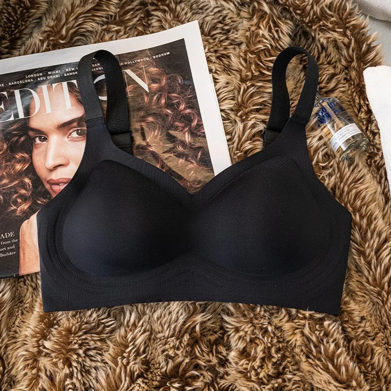Women’s Plus Size Seamless Push-Up Bra – Adjustable Wireless Wide Strap Comfortable Sexy Lingerie (M–3XL)
