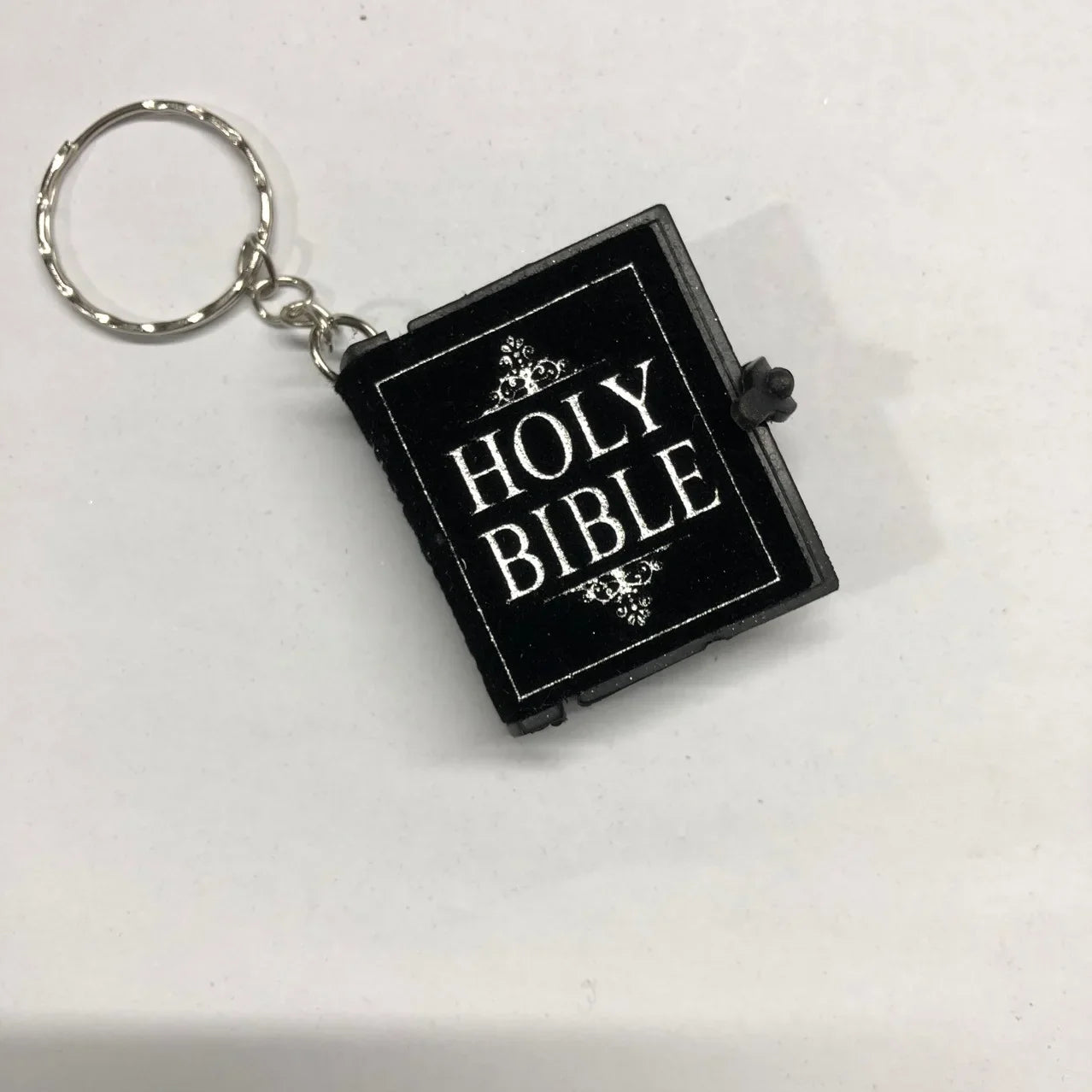 Mini English Holy Bible Keychain - Christian Jesus Cross & Muslim Keyring, Prayer God Bless Charm for Women’s Bag
