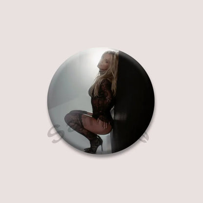 Britney Spears Music Brooch Pin – Pop Singer Badge Jewelry for Bags & Clothing, Fan Collection Accessories & Gift Item