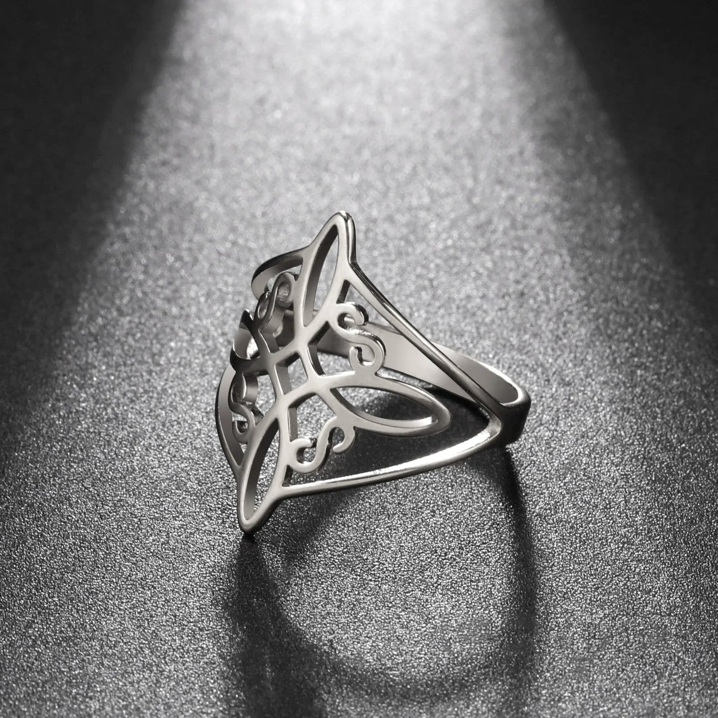 Witch Knot Stainless Steel Ring – Wiccan Celtic Knot Amulet, Good Luck & Protection Jewelry for Men & Women