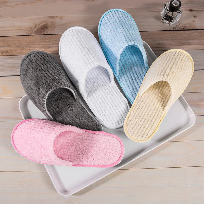 Winter Warm Plush Slippers for Women & Men – Non-Slip Fluffy Indoor House Slides for Bedroom Comfort Couple Home Shoes