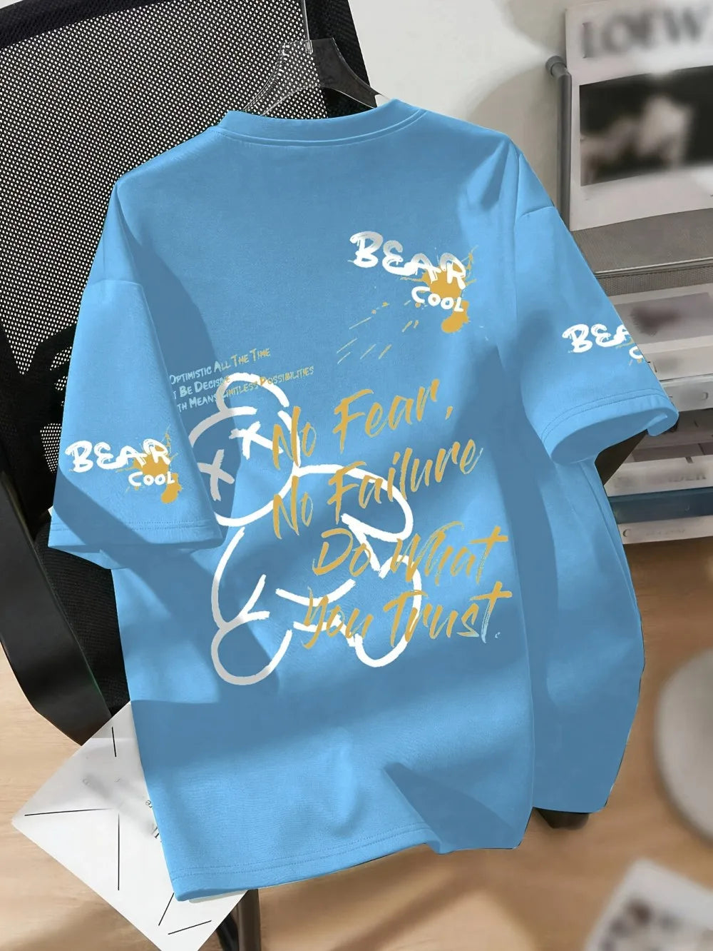 Men's Cartoon Bear Print T-Shirt - Breathable Round Neck Casual Summer Tee