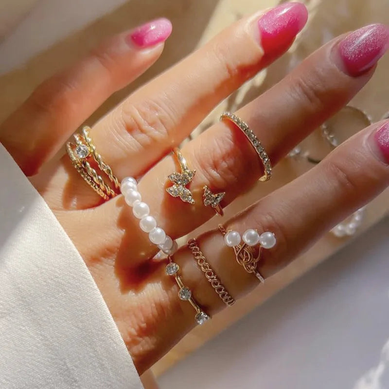 Bohemian Butterfly Pearl Rings Set – Vintage Gothic Plated Retro Rhinestone Finger Jewelry for Women, Gift Idea