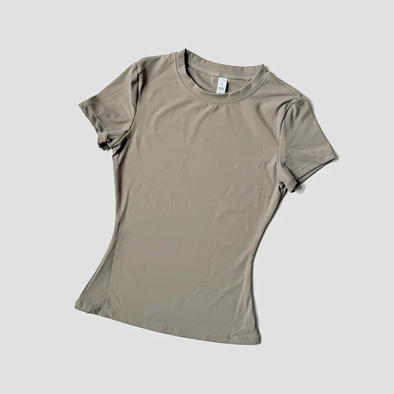 Women’s Seamless Yoga Top Short Sleeve Fitness T-Shirt – Gym, Running & Activewear Sports Shirt for Workout Comfort & Breathability
