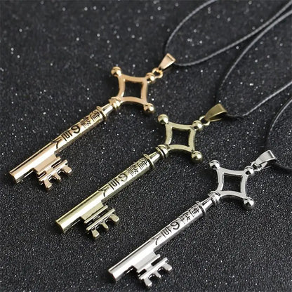 Anime Attack on Titan Eren Key Necklace – Shingeki No Kyojin Vintage Retro Pendant for Cosplay Party Jewelry