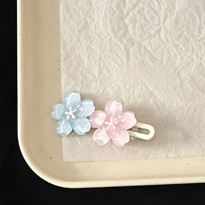 Five-Petal Colorful Duck Hair Clip - Cute Floral Pattern Women’s Hair Accessory