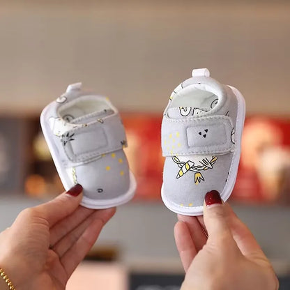 Cute Bear Baby Sandals - Soft Sole First-Step Shoes for Infants & Toddlers 0–18 Months