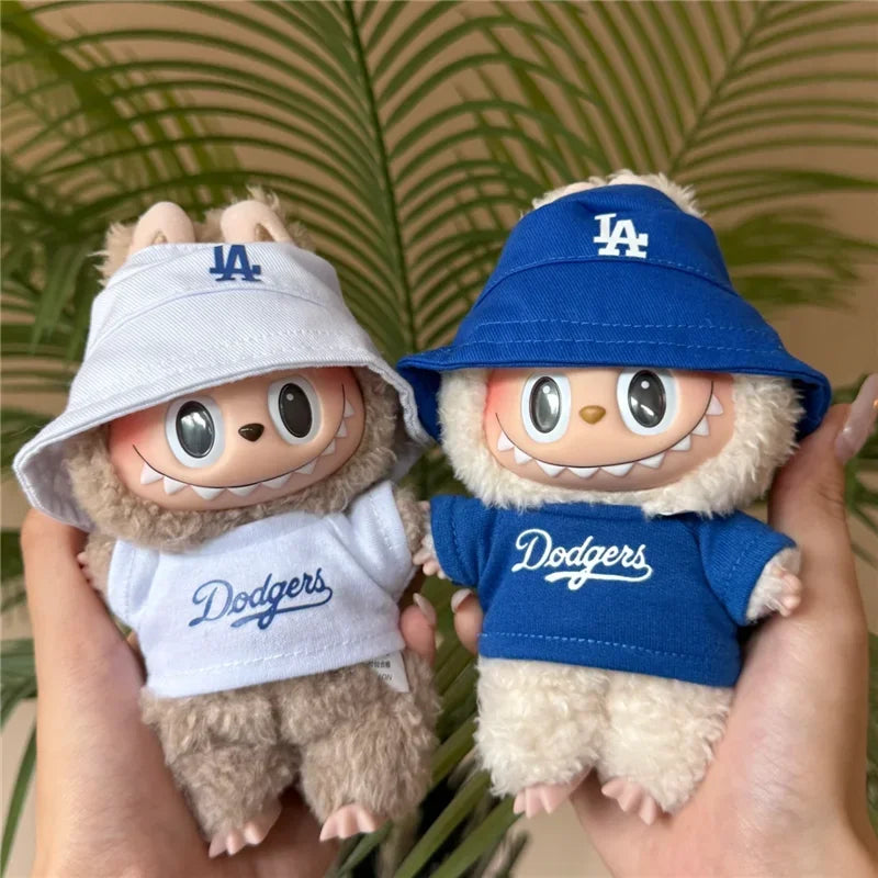 Labubu 15-17cm Doll Sports Outfit – LA Baseball & Trendy Tennis/Badminton Clothing, T-Shirt & Cargo Pants Set