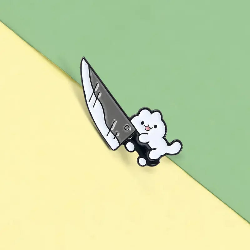 Cartoon Cat with Knife Enamel Pin – Funny Black Kitty Brooch Lapel Badge for Jacket Bag Jewelry Gift