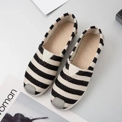 Women’s Breathable Mesh Slip-On Flats - Lightweight Casual Printed Fisherman Shoes for Everyday Fashion
