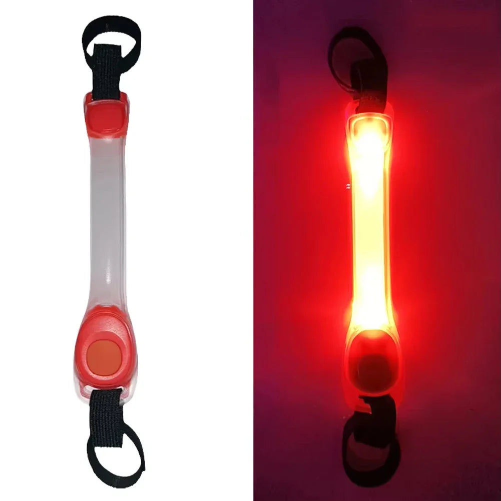 Pet LED Safety Traction Collar – Waterproof Anti-Loss Collar with Multi-Color Flashing Light Pendant for Outdoor Use