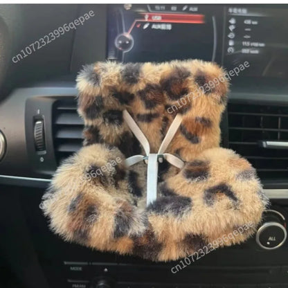 Labubu 15-17cm Car Doll Seat — Cute Doll Air Outlet Aromatherapy Decoration for Car Interior