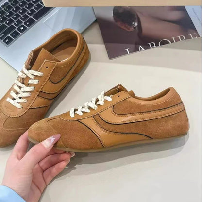 2025 New German Training Shoes for Women, Genuine Leather Lace-up Sneakers, Retro Flat Forrest Gump Style, Large Size