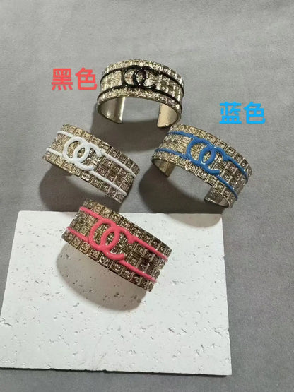 Gold Enamel Hollow Narrow Bracelet & Colorful Earrings Set — Classic Fashion, Lightweight Alloy Jewelry with Luxury Look