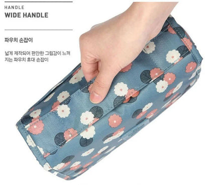 Waterproof Hanging Travel Makeup Bag – Bathroom Cosmetic Organizer for Men & Women