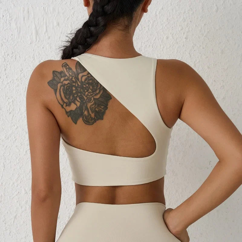 Comfort and Support: Solid Color Soft Women's Fitness Sports Bra Top - Cutout Back, High Strength Support with Chest Pad for Gym and Yoga Workouts