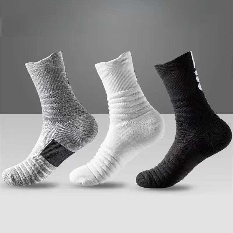 Anti-Slip Cotton Football Socks: Breathable Deodorant Sport Socks for Men & Women - Short/Long Tube Soccer Basketball Socks (Size 39-45)