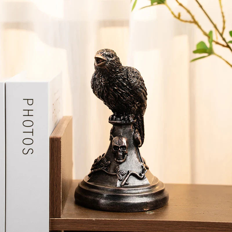 Retro Gothic Animal Candle Holders - Black Bat, Wolf, Leopard, Crow, Cat Designs for Halloween and Fun Home Decor