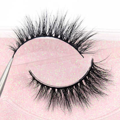 3D Real Mink False Eyelashes – Thick Handmade Strip Lashes with Glitter Packing for Makeup Beauty D101