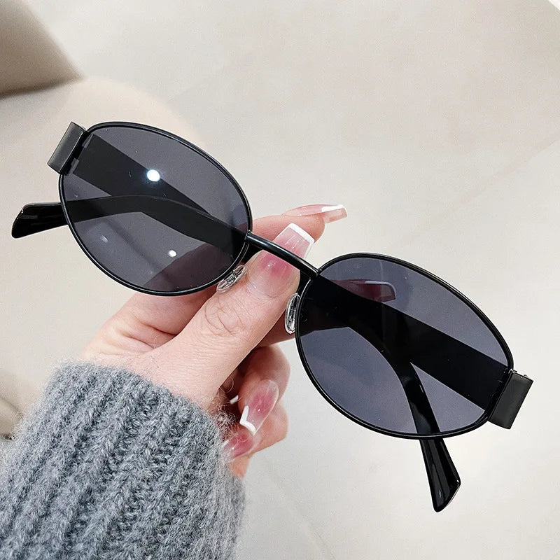 Fashion Oval Retro Sunglasses for Women – Classic Metal UV400 Goggles, High-Quality Outdoor Eyewear for Men & Women