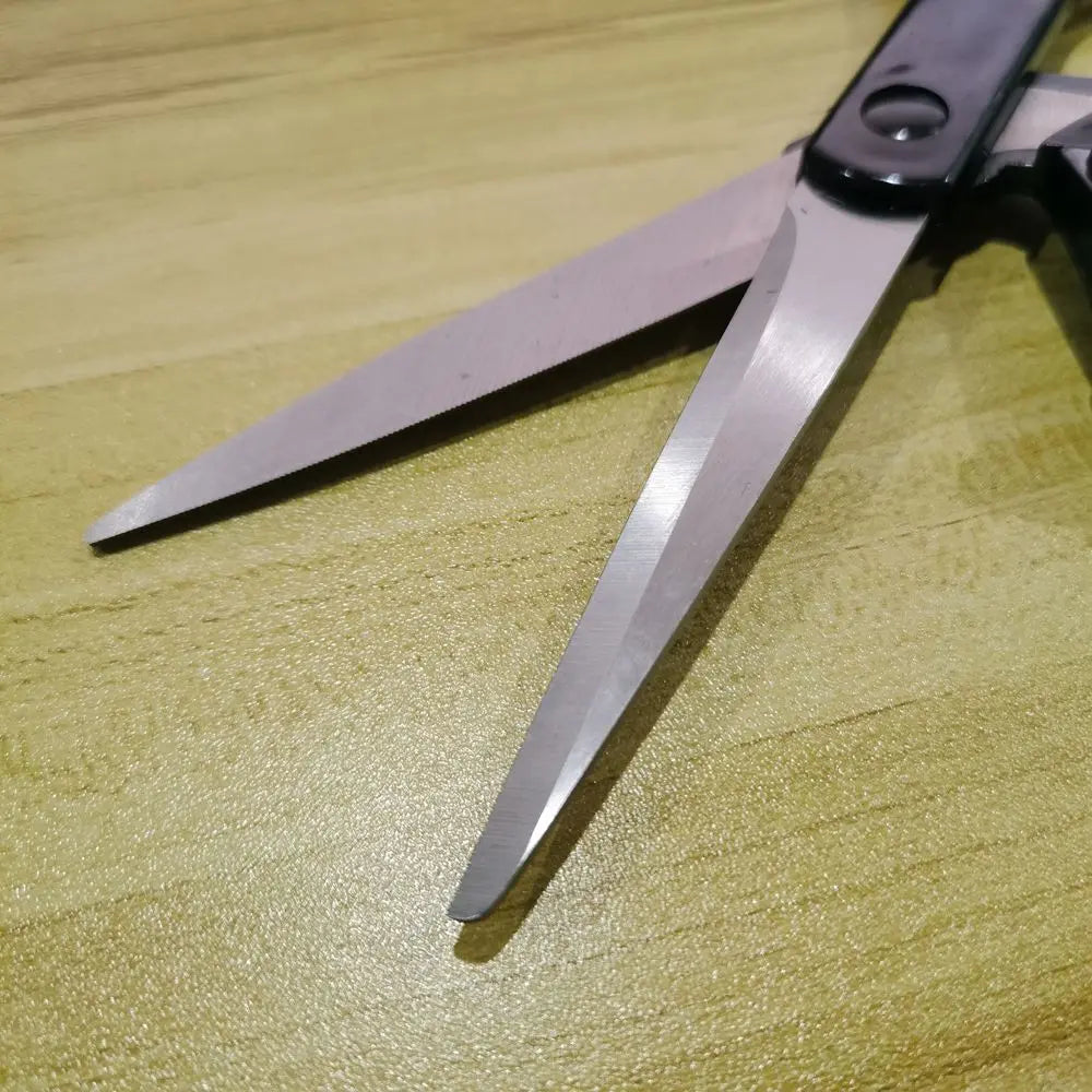 Professional Laser-Guided Stainless Steel Scissors — Quick-Cut Fabric & Home Craft Sewing Scissors
