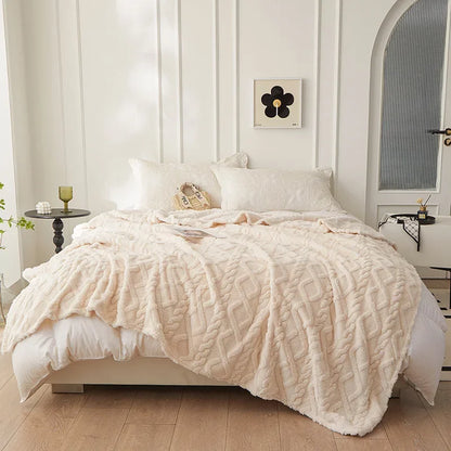 Sage Green Winter Double-Sided Lamb Wool Blanket – Thickened Flannel Throw for Sofa & Bed Cover