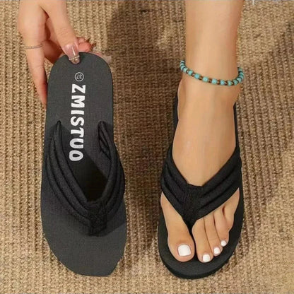 Women’s Summer Flat Flip Flops - Comfortable Soft Sole Non-Slip Beach Shoes