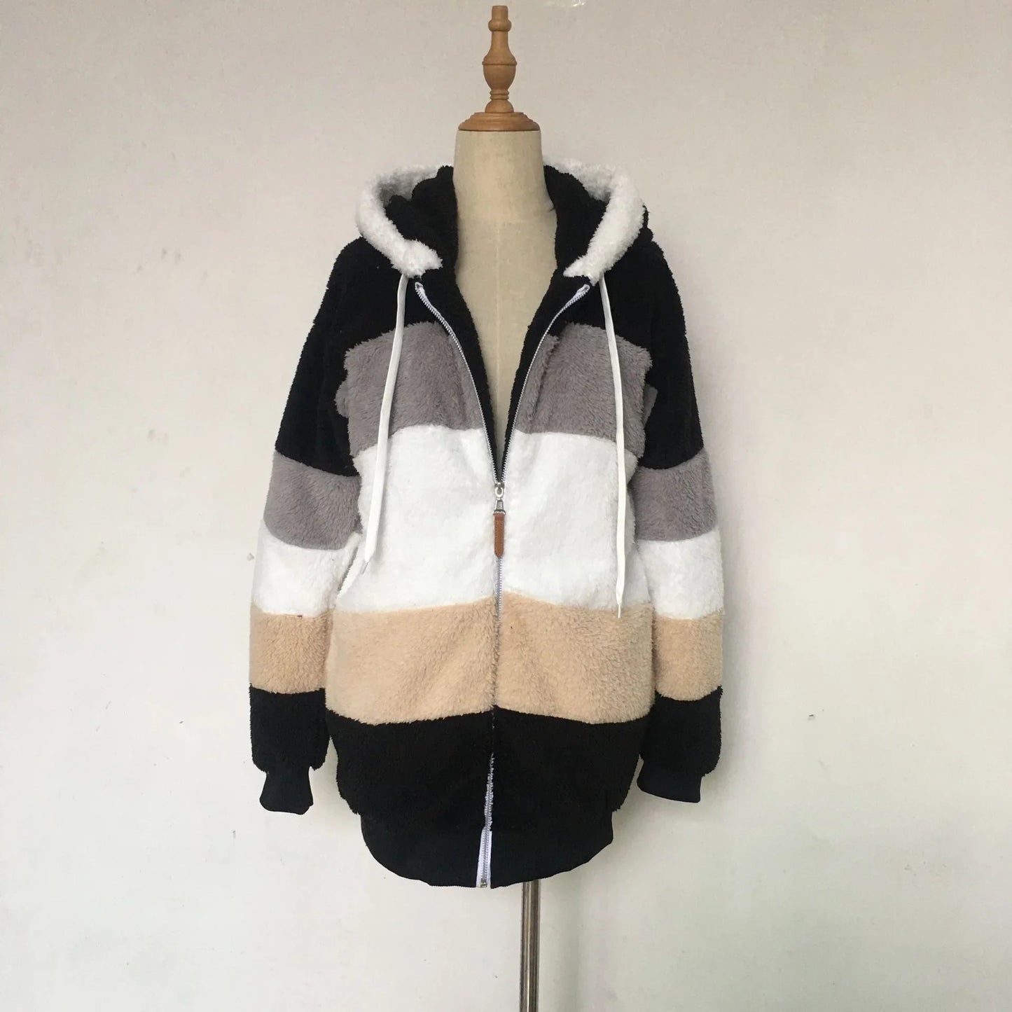 Oversized Jacket for Women – 2023 Autumn Winter Warm Plush Hooded Coat, Loose Fit Streetwear with Pockets