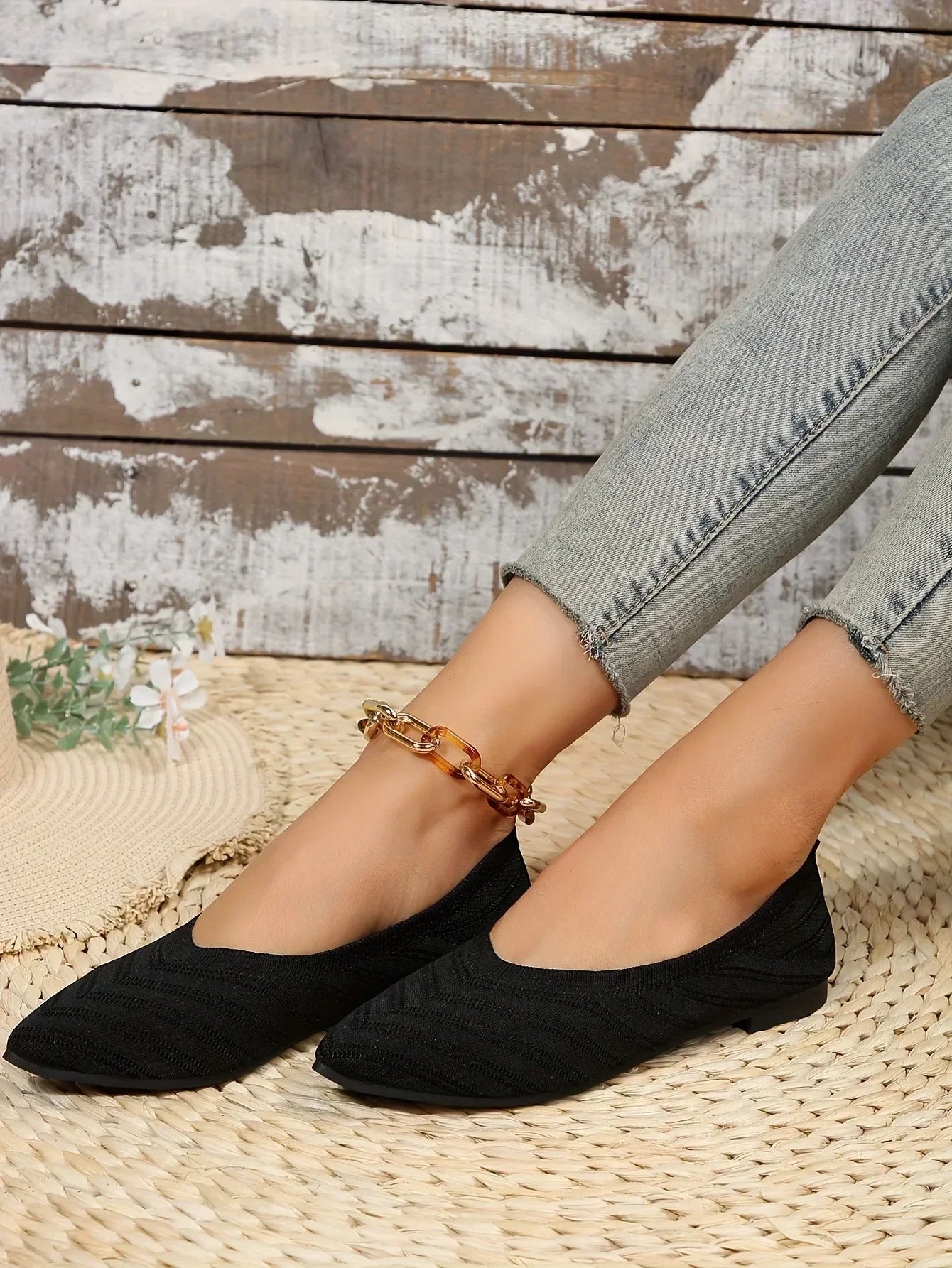 Women’s Pointed Toe Knitted Slip-On Flats – Solid Color Casual Breathable Ballet Loafers