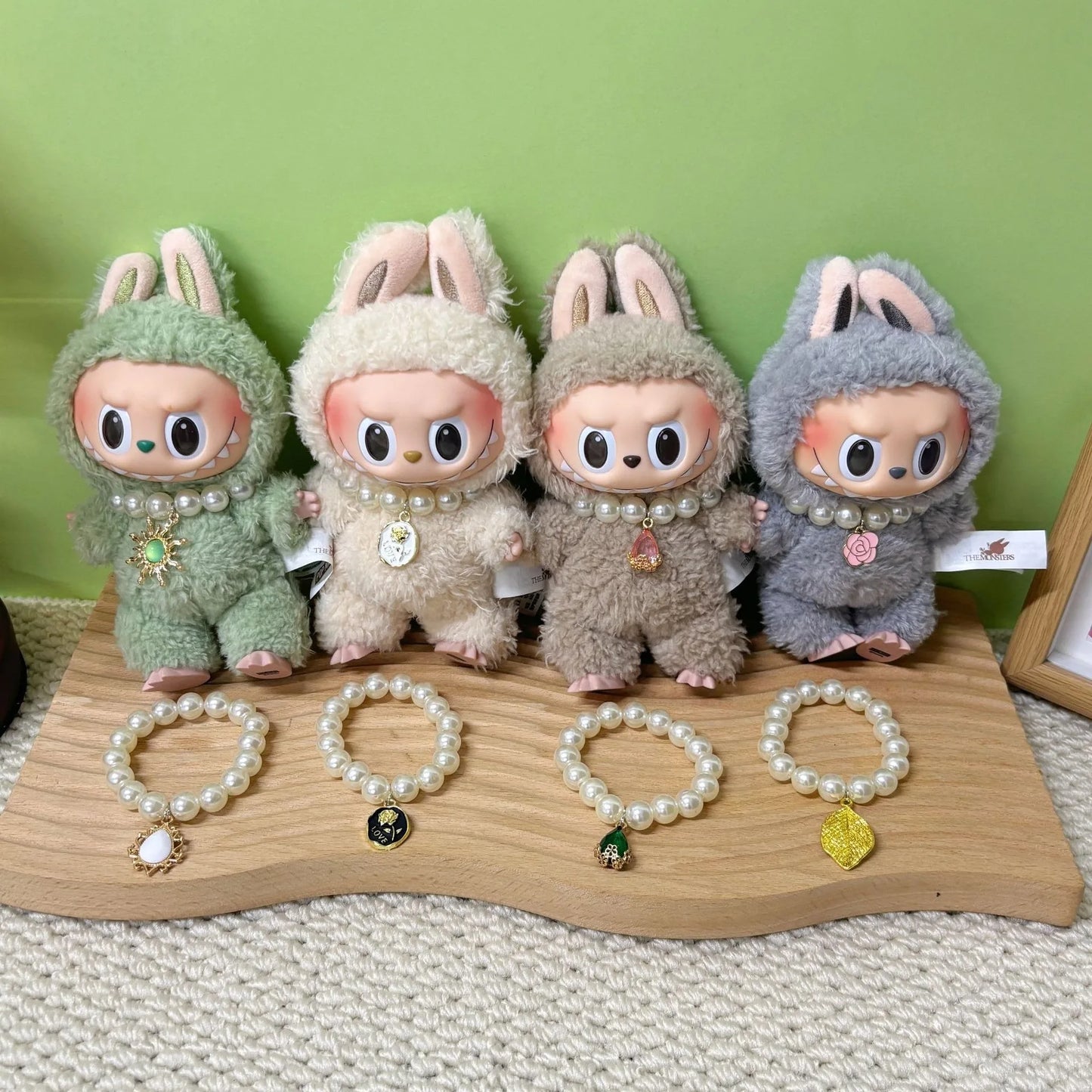 17cm Labubu Macaron Sitting Party Ornament — DIY Cute Plush Pendant with Pearl Necklace & Alloy Chain Accessory