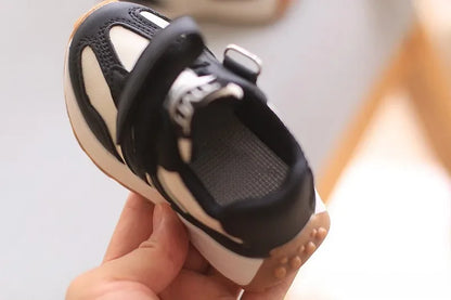 New Kids Sports Shoes - Non-Slip Breathable Lace-Up & Hook and Loop Casual Sneakers, Lightweight Soft Sole