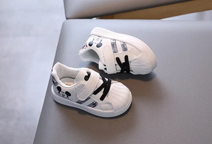 Children’s Casual Sports Shoes — Boys & Girls Soft-Soled Small White Shoes, Fashionable & Comfortable Sneakers