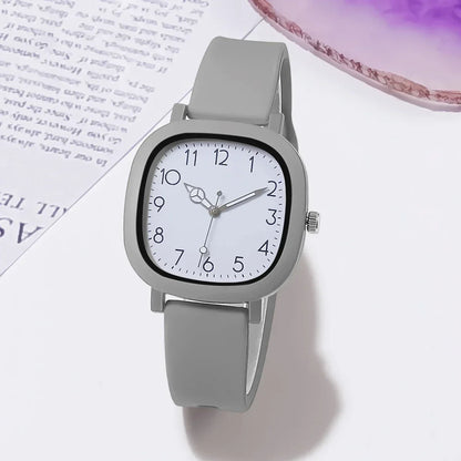 Fashion Women’s Silicone Quartz Watch – Ladies Wristwatch Gift for Christmas & Valentine’s Day