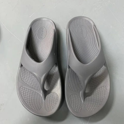 OOFOS Original Recovery Sandals – Lightweight Soft Sole Comfort Slides for Men & Women Indoor, Home & Beach Use