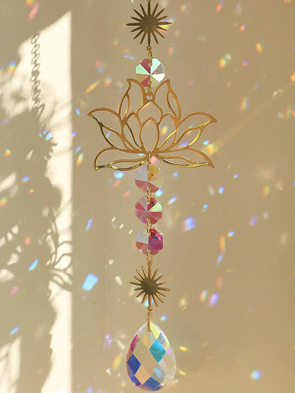 Golden Lotus AB Crystal Suncatcher Pendant – Colorful Water Drop Decoration for Gardening Crafts and Home