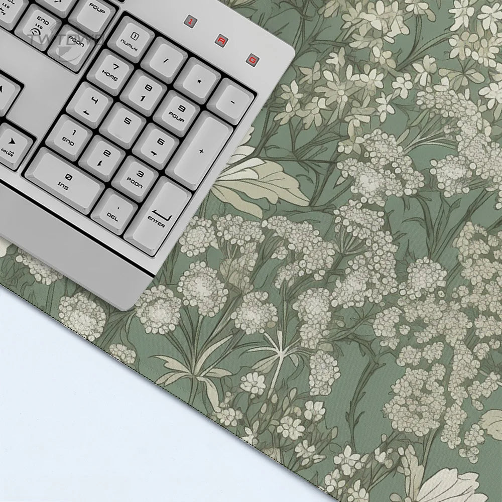 Green Vintage Flowers XL Gamer Mouse Pad – Large Non-Slip XXL Playmat for Home & Office Desk