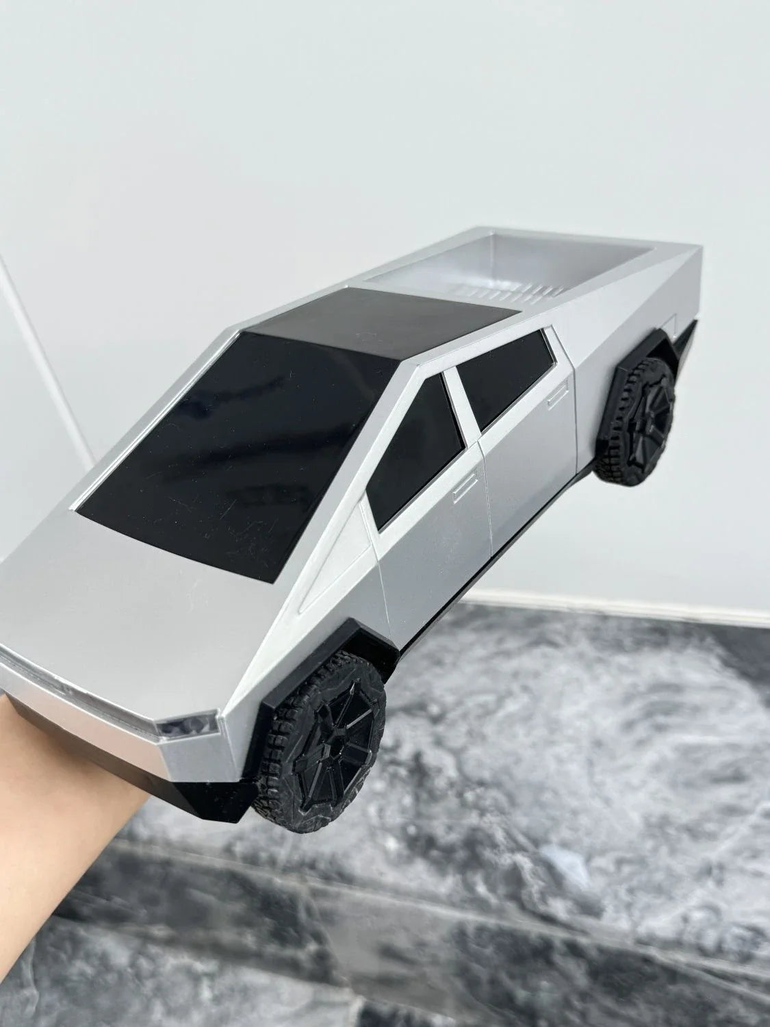 Tesla Pickup RC Car Model | Drop-Resistant Simulation Toy with Color Box for Kids & Christmas Gifts