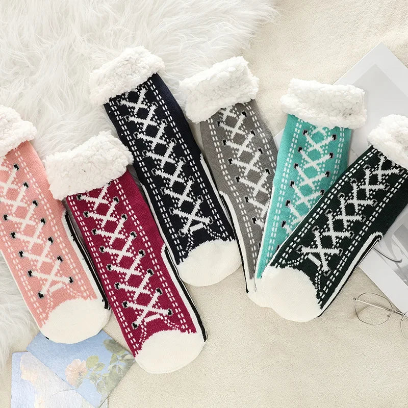 Women’s Winter Thermal Fluffy Socks – Soft Plush Non-Slip Floor Slippers with Short Fuzzy Grip and Zipper