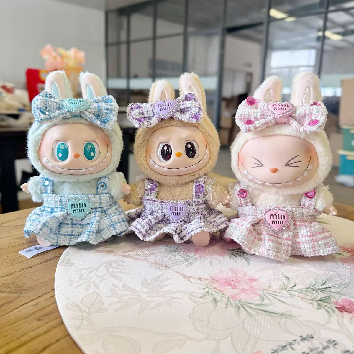 Labubu Sitting Party Series - Classic Grid Dress with Small Fragrance, v1 & v2 Doll Clothes, Kid Gift