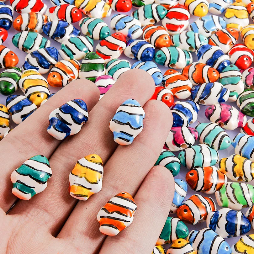 10/20/30PCS Colorful Ceramic Animal Beads – 2mm Hole Clownfish, Turtle, Star & Conch Shell for DIY Jewelry, Bracelets & Crafts